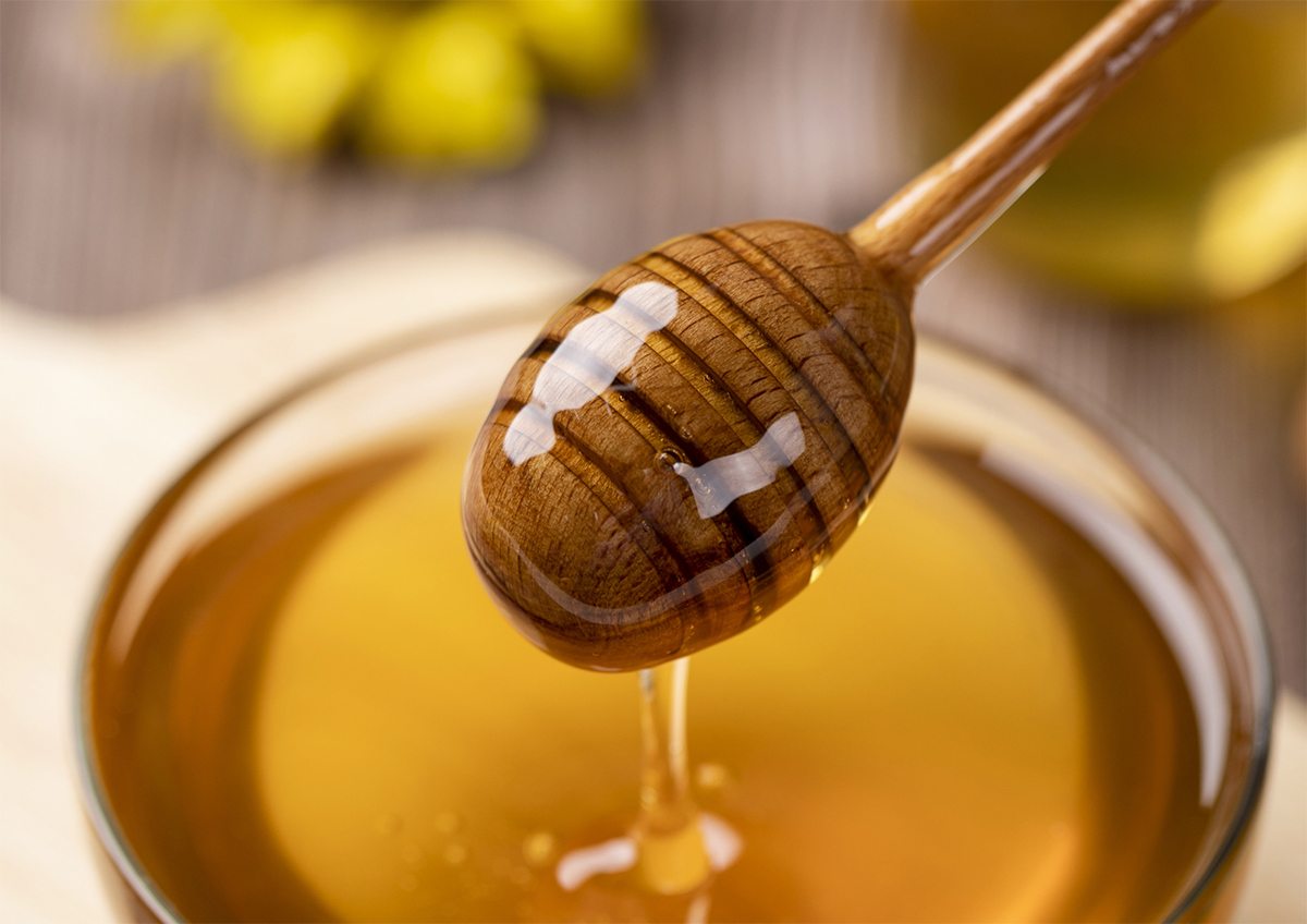 Myth Eating local honey will cure your pollen allergies ⋆ The Real